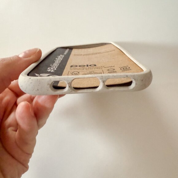 Pela IPhone 11 Pro London Fog Trail Lines Phone Case - NEW - Picture 5 of 7